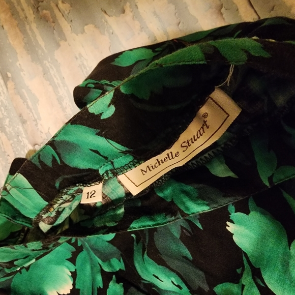 Michelle Stuart floral pencil skirt - Picture 6 of 7